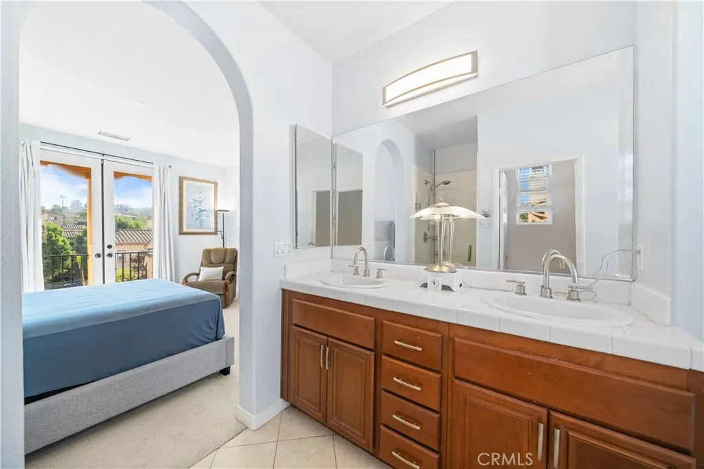 39 Tall Oak, Irvine, California 92603 home-pic-36